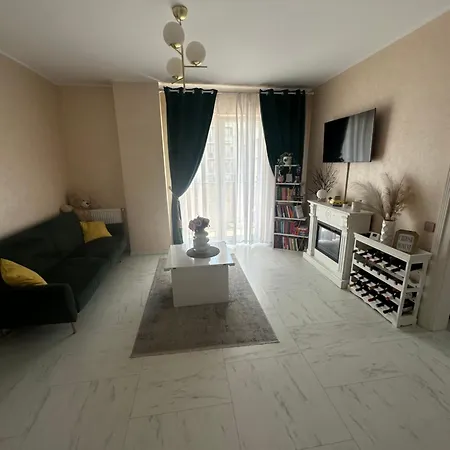 Апартаменты Untold Apartament