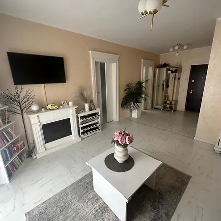 Апартаменты Untold Apartament *