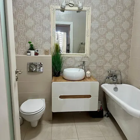 Untold Apartament Апартаменты *